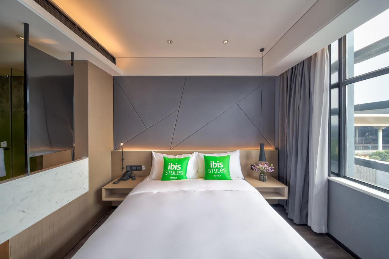Ibis Styles Nanjing South Railway Station North Square Hotel Esterno foto