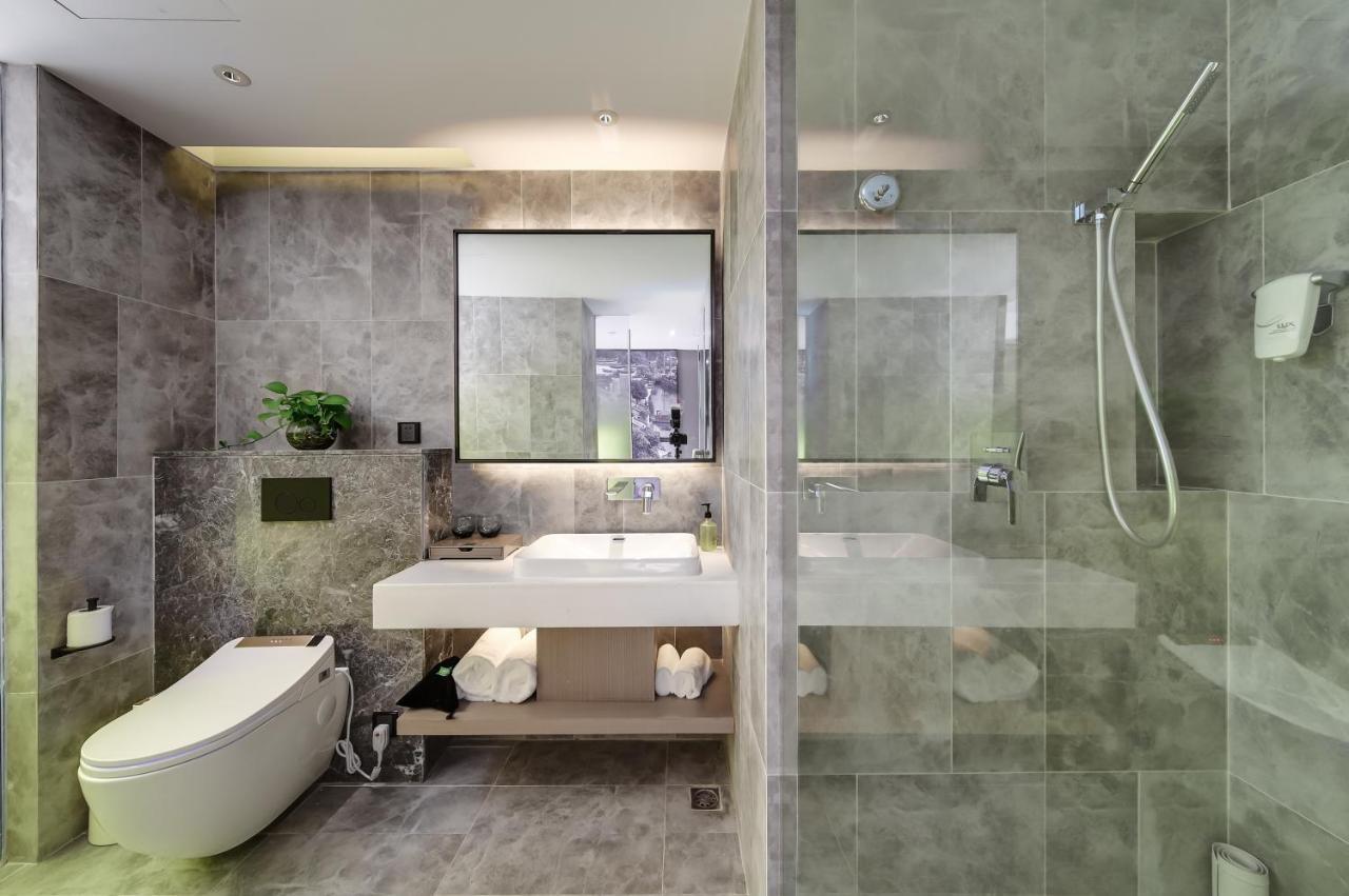 Ibis Styles Nanjing South Railway Station North Square Hotel Esterno foto