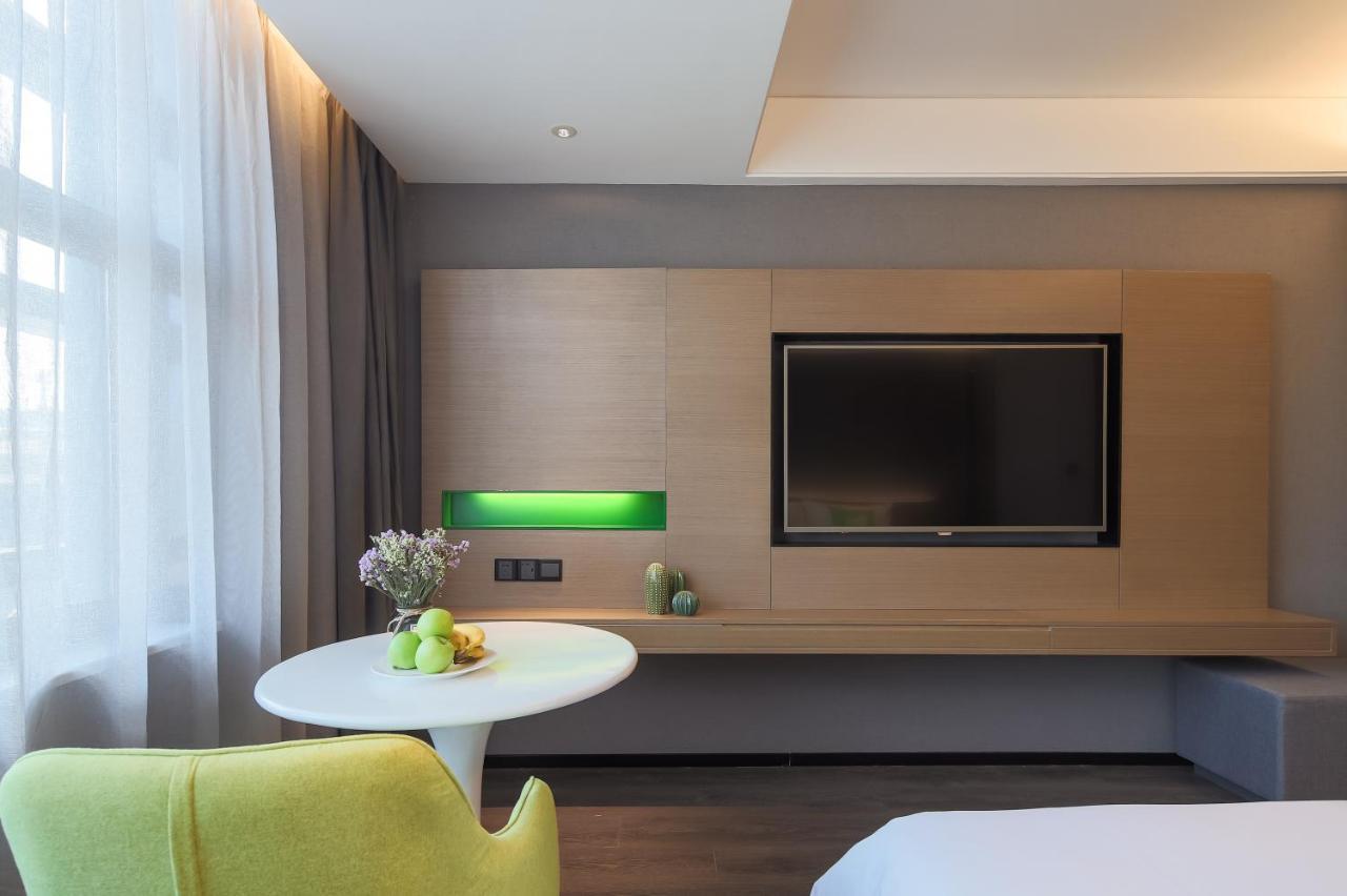 Ibis Styles Nanjing South Railway Station North Square Hotel Esterno foto